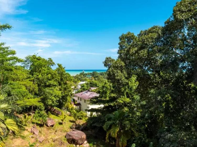 Riverside Retreat Anse Royale Exterior photo